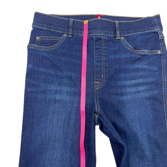 Spanx Womens Step Hem Kick Flare Raw Hem Jeans in Midnight Sz M Tall - Picture 10 of 11
